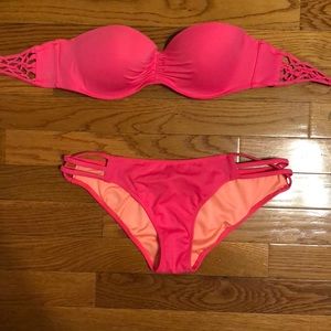 Victoria Secrets bikini set